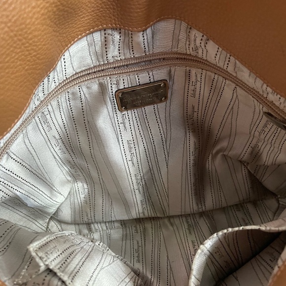 Salvatore Ferragamo Grained Leather Hobo Bag - Picture 6 of 9